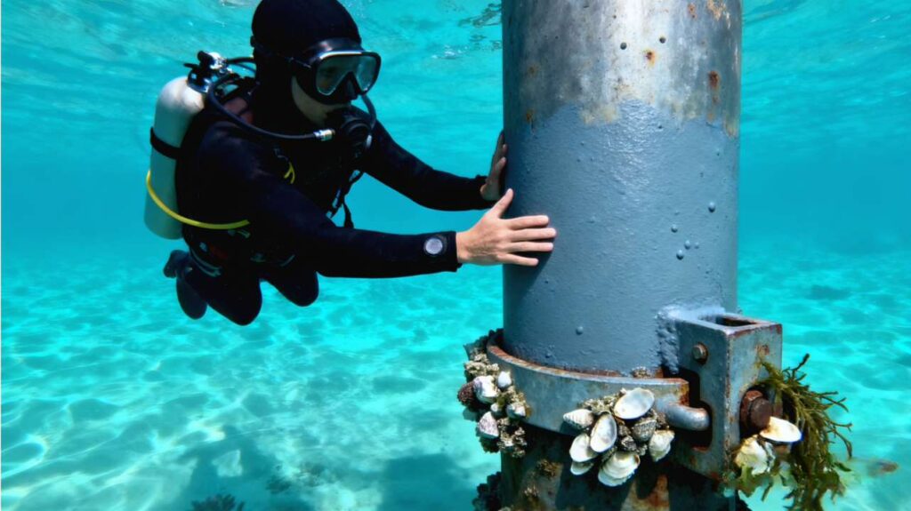 industrial coatings applied on offshore platform steel structures